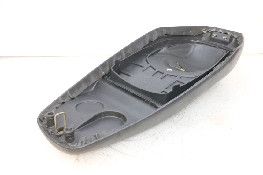 photo de ASIENTO SYM ORBIT 2 4T 50 (2008 - 2017) - Primer plano técnico