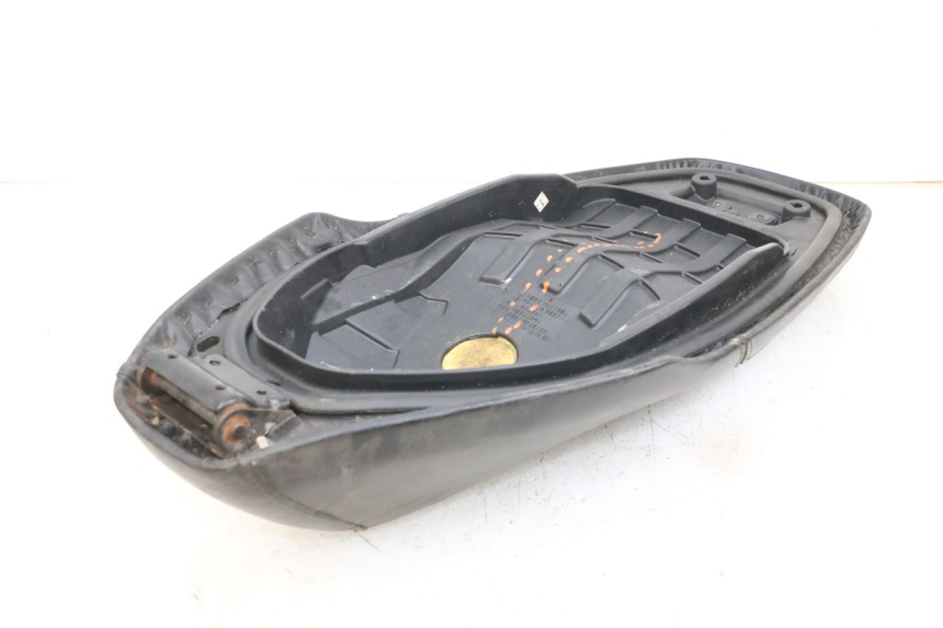 photo de ASIENTO SYM ORBIT III 3 4T 50 (2018 - 2021) - Otra perspectiva