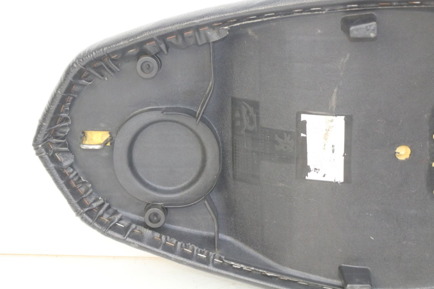 photo de ASIENTO PEUGEOT KISBEE 4T 50 (2010 - 2017)