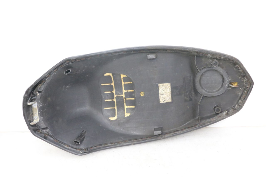 photo de ASIENTO PEUGEOT KISBEE 4T 50 (2010 - 2017)