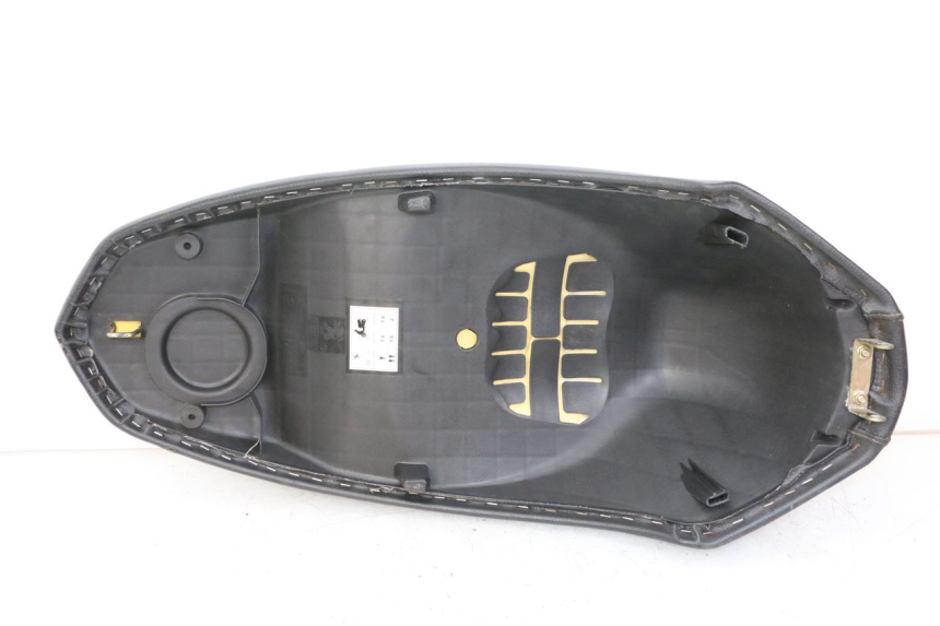 photo de ASIENTO PEUGEOT KISBEE 4T 50 (2018 - 2022)