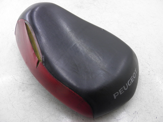 photo de ASIENTO PEUGEOT LUDIX 50 (2008 - 2017)