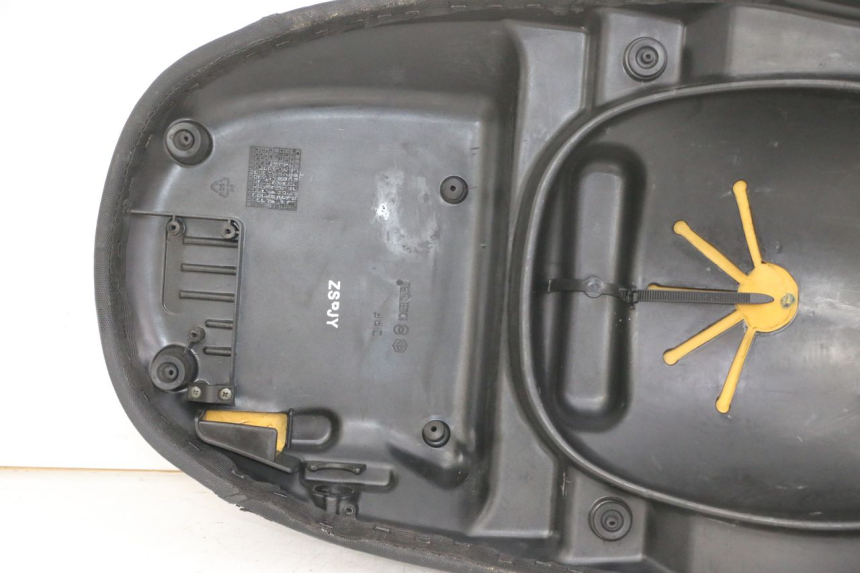 photo de ASIENTO PIAGGIO FLY 2T 50 (2004 - 2017)