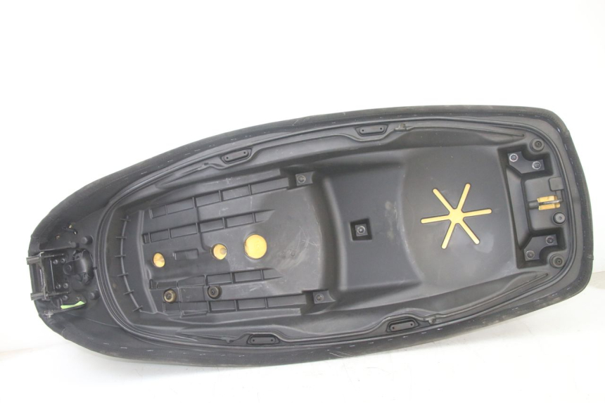 photo de ASIENTO PIAGGIO MP3 500 (2014 - 2016)