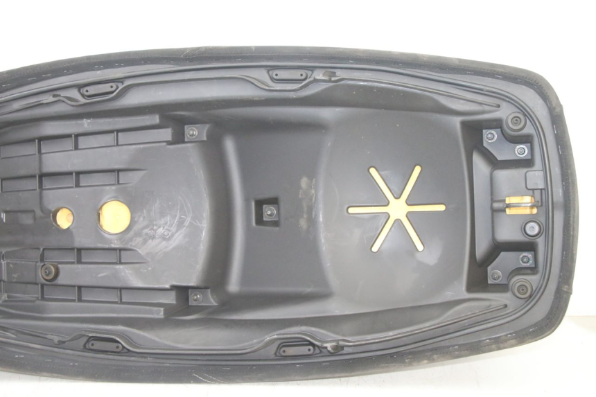 photo de ASIENTO PIAGGIO MP3 500 (2014 - 2016)