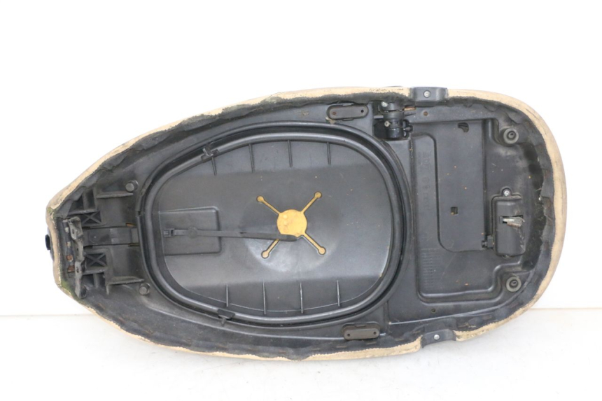 photo de ASIENTO PIAGGIO VESPA LX 150 (2005 - 2013)