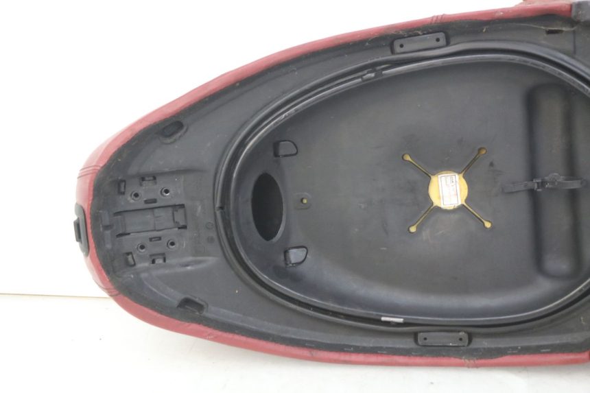 photo de ASIENTO PIAGGIO VESPA PRIMAVERA 2T 50 (2013 - 2018)