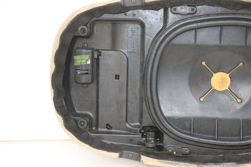 photo de ASIENTO PIAGGIO VESPA S 2T 50 (2007 - 2014)