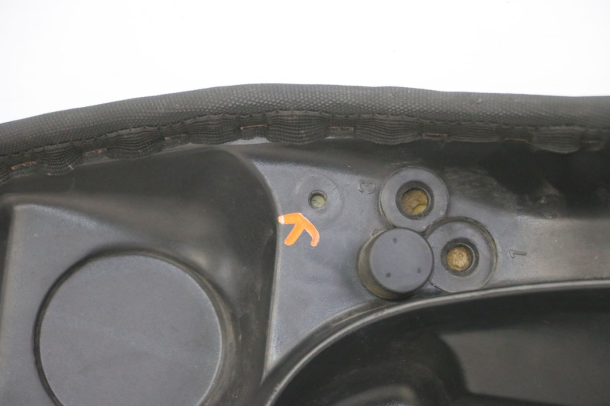 photo de ASIENTO PIAGGIO ZIP 4T 50 (2018 - 2020)