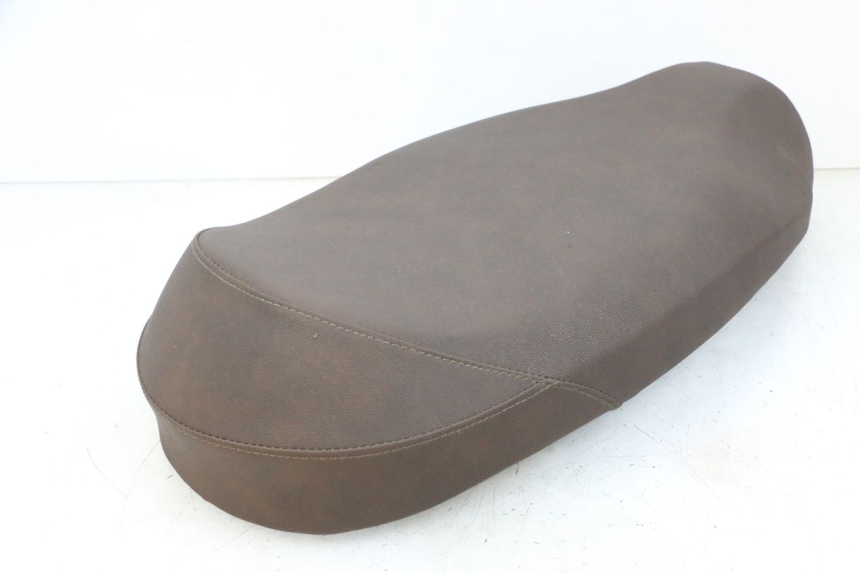 photo de ASIENTO EFUN PUSA 1 - Características distintivas