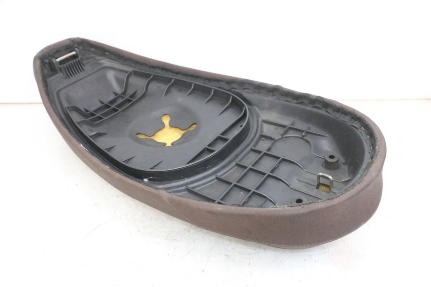 photo de ASIENTO EFUN PUSA 1 - Detalle de la pieza