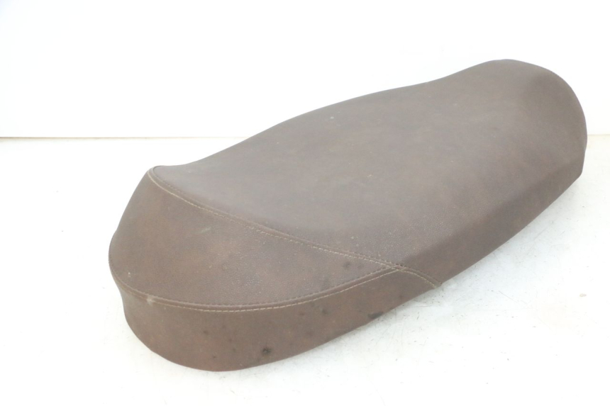 photo de ASIENTO EFUN PUSA 1 - Características distintivas