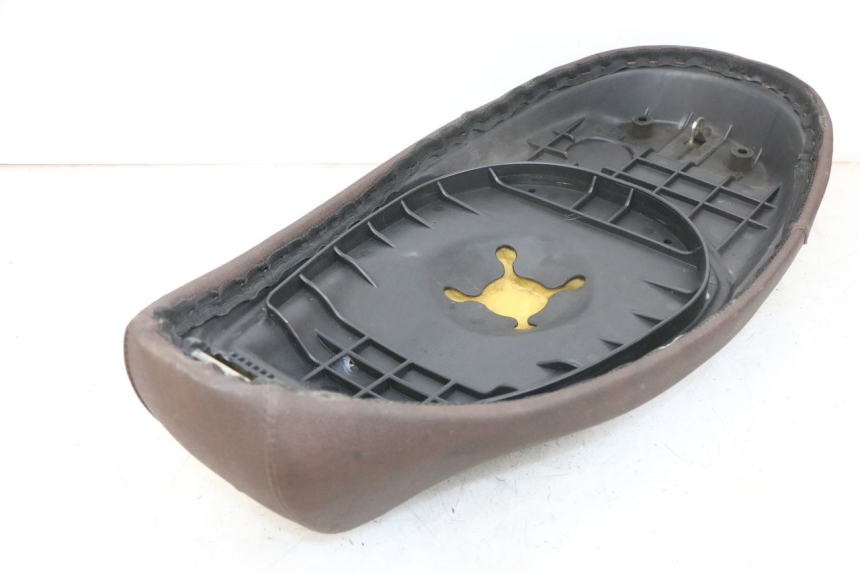 photo de ASIENTO EFUN PUSA 1 - Primer plano técnico