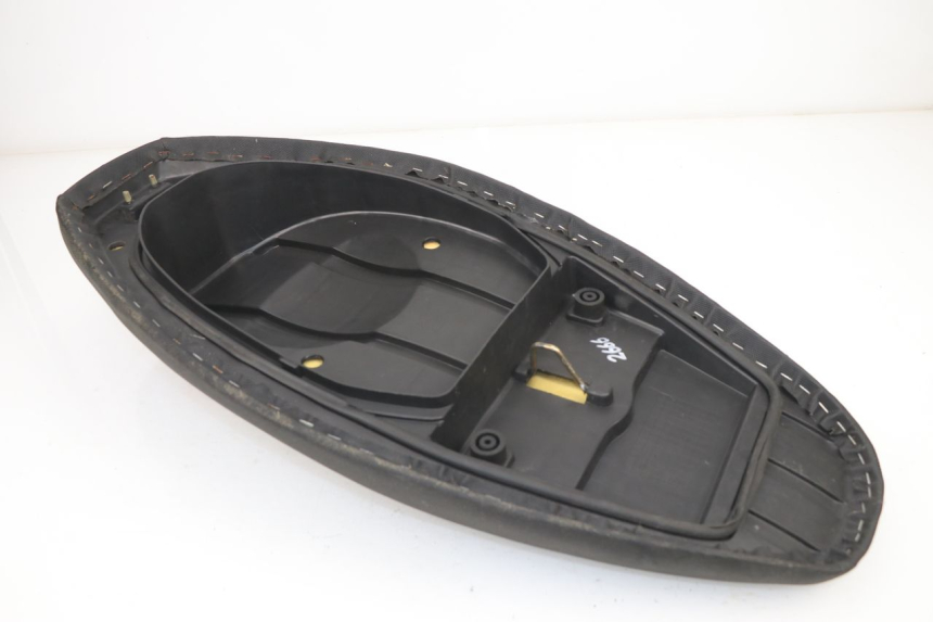 photo de ASIENTO RAZZO XENON 4T 50 (2008 - 2012)