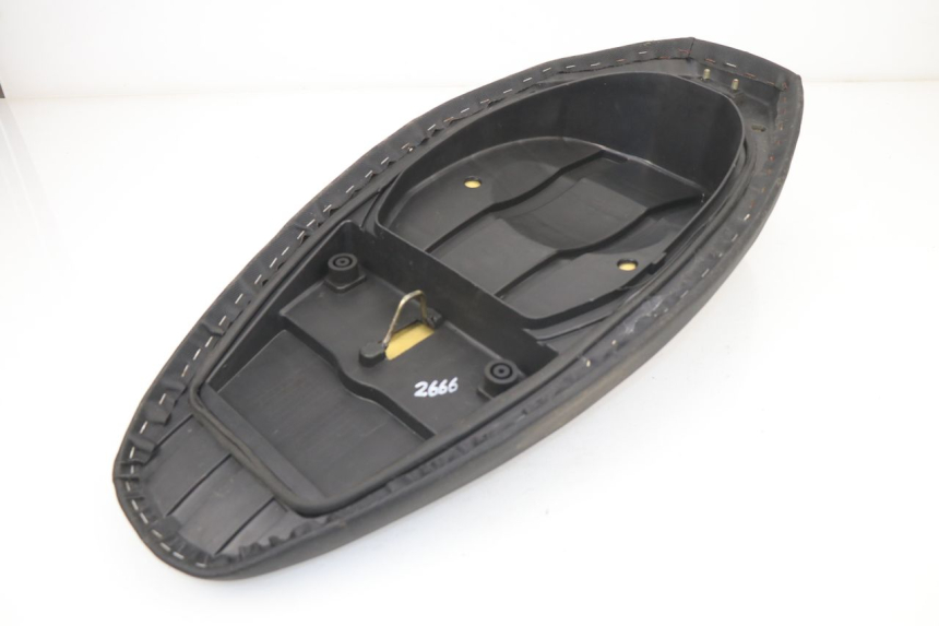 photo de ASIENTO RAZZO XENON 4T 50 (2008 - 2012)
