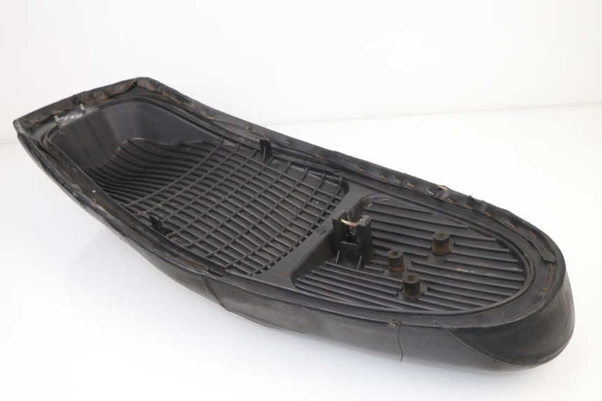 photo de ASIENTO REVATTO FUTURA GT 125 (2006 - 2008)