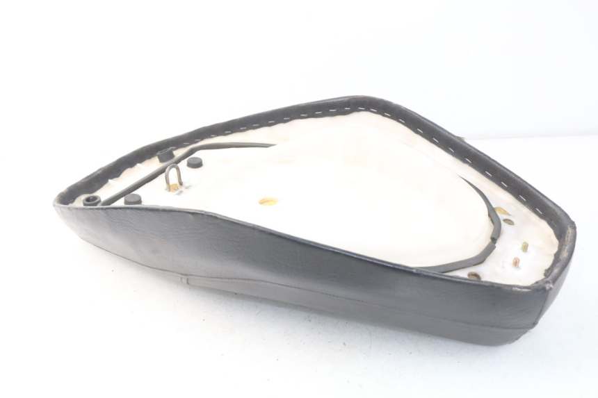 photo de ASIENTO TNT MOTOR ROMA 10' 4T 50 (2019 - 2022)