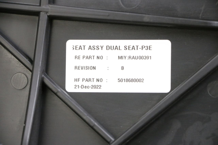 photo de ASIENTO ROYAL ENFIELD CONTINENTAL GT 650 (2019 - 2024)