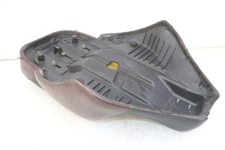 photo de ASIENTO APRILIA SCARABEO GT TOURING 125 (1999 - 2005)