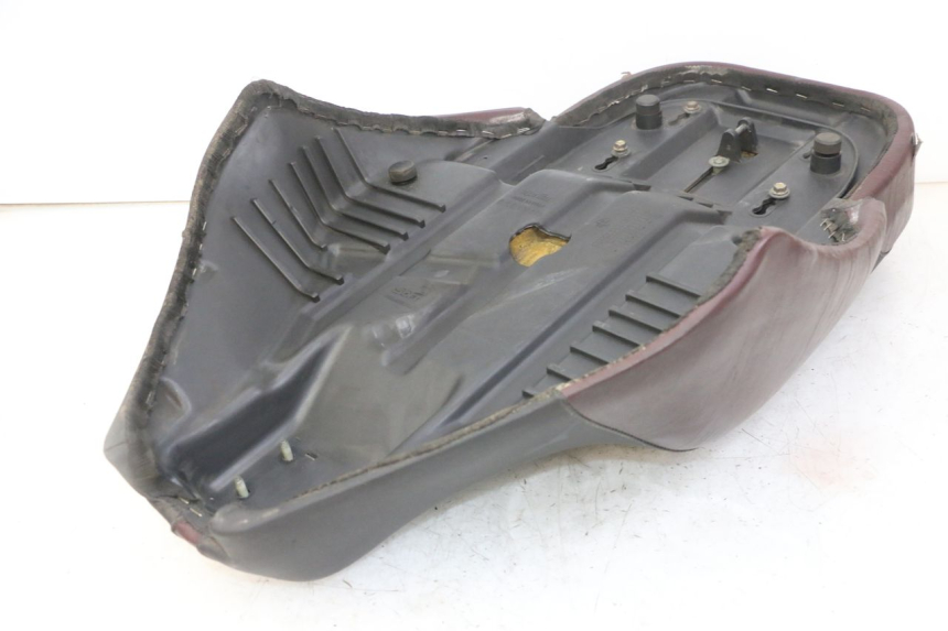 photo de ASIENTO APRILIA SCARABEO GT TOURING 125 (1999 - 2005)