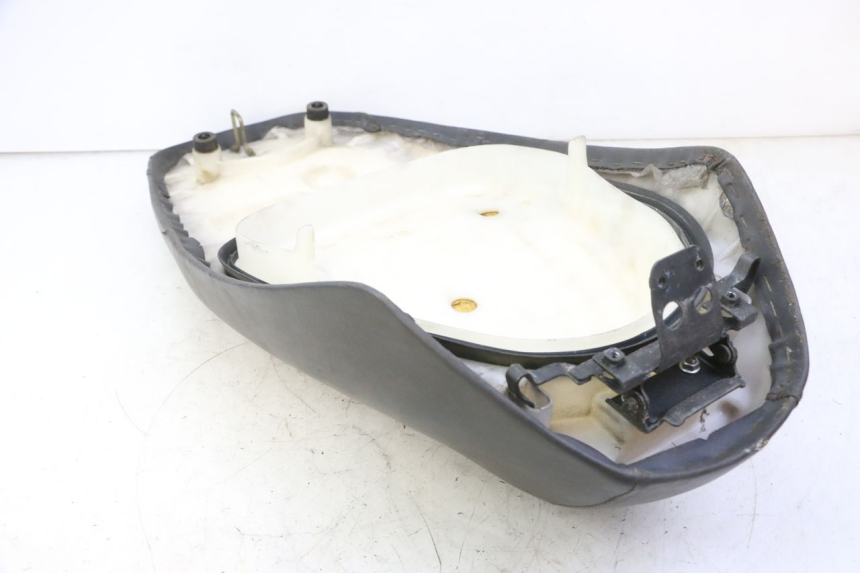 photo de ASIENTO HONDA SCV LEAD 100 (2003 - 2007) - Otra perspectiva