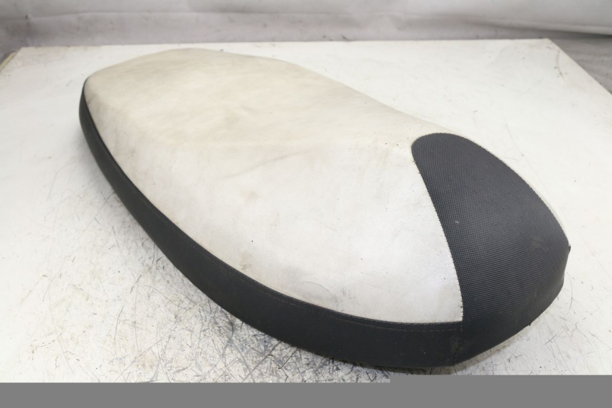 photo de ASIENTO TNT MOTOR GHOST 50 (2008 - 2010) - Detalle de la pieza