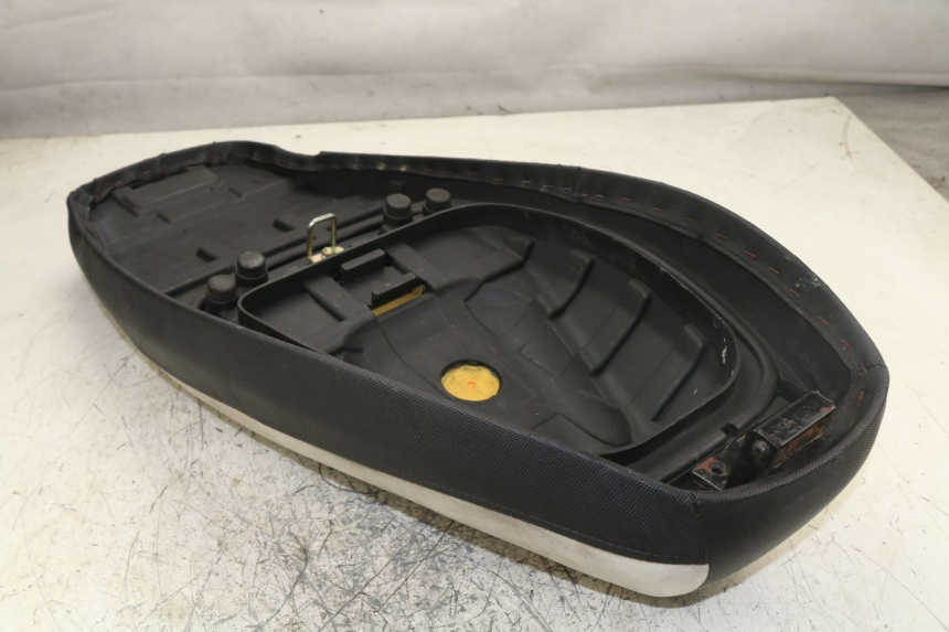 photo de ASIENTO TNT MOTOR GHOST 50 (2008 - 2010) - Otra vista del artículo