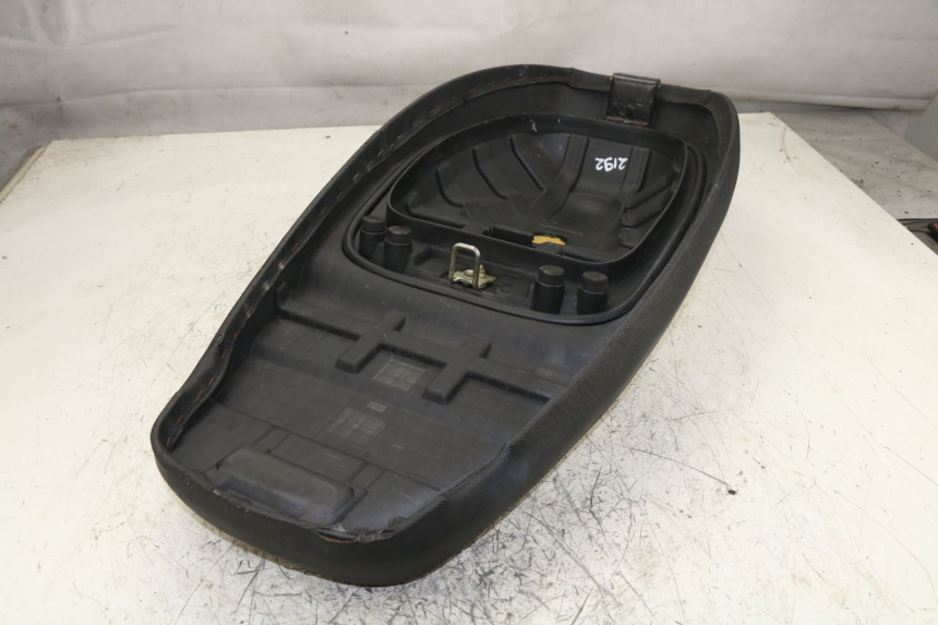 photo de ASIENTO TNT MOTOR GHOST 50 (2008 - 2010) - Marcados y referencias originales