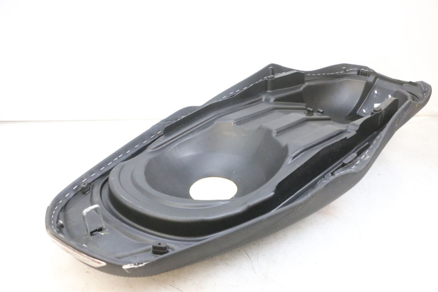 photo de ASIENTO YAMAHA TRICITY 300 (2020 - 2024) - Marcados y referencias originales