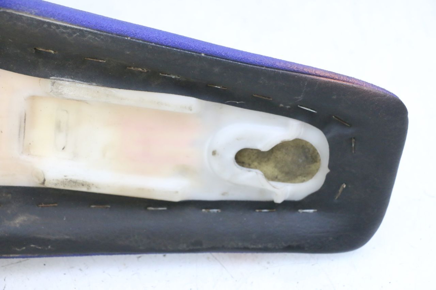 photo de ASIENTO YAMAHA TTR 125 (2000 - 2020) - Estado de la superficie y material