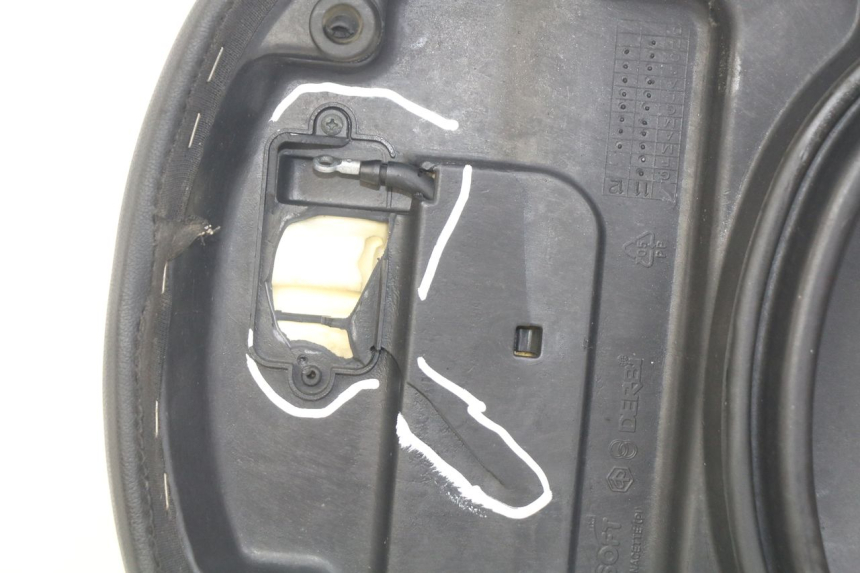 photo de ASIENTO PIAGGIO VESPA S 2T 50 (2007 - 2014)