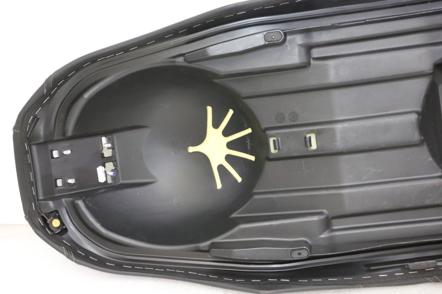 photo de ASIENTO YAMAHA XMAX X-MAX 125 (2021 - 2025)