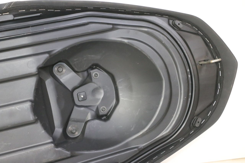 photo de ASIENTO YAMAHA XMAX X-MAX 125 (2021 - 2025)