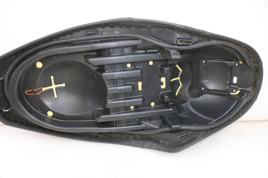 photo de ASIENTO YAMAHA XMAX X-MAX 125 (2006 - 2009) - Ángulo de visión alternativo