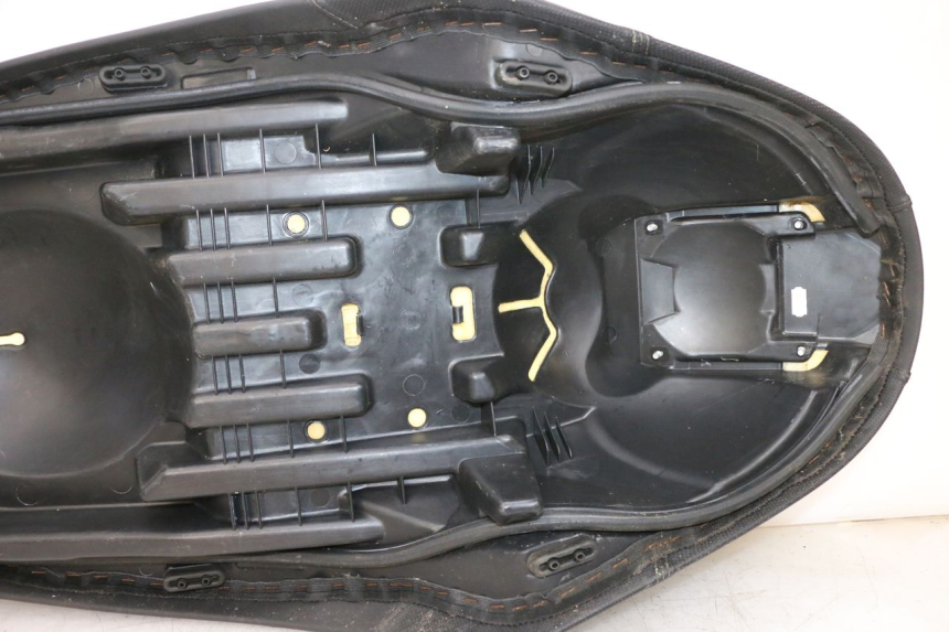 photo de ASIENTO YAMAHA XMAX X-MAX 125 (2006 - 2009) - Zoom calidad de ocasión
