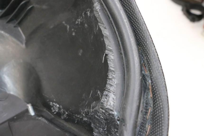 photo de ASIENTO YAMAHA XMAX X-MAX 125 (2006 - 2009) - Detalle de la pieza