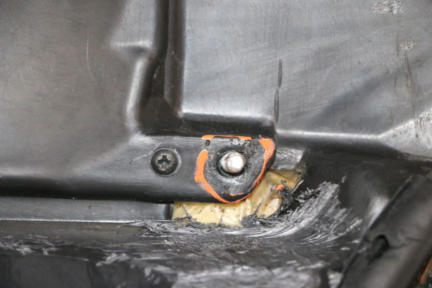 photo de ASIENTO YAMAHA XMAX X-MAX 125 (2006 - 2009) - Detalle de la pieza