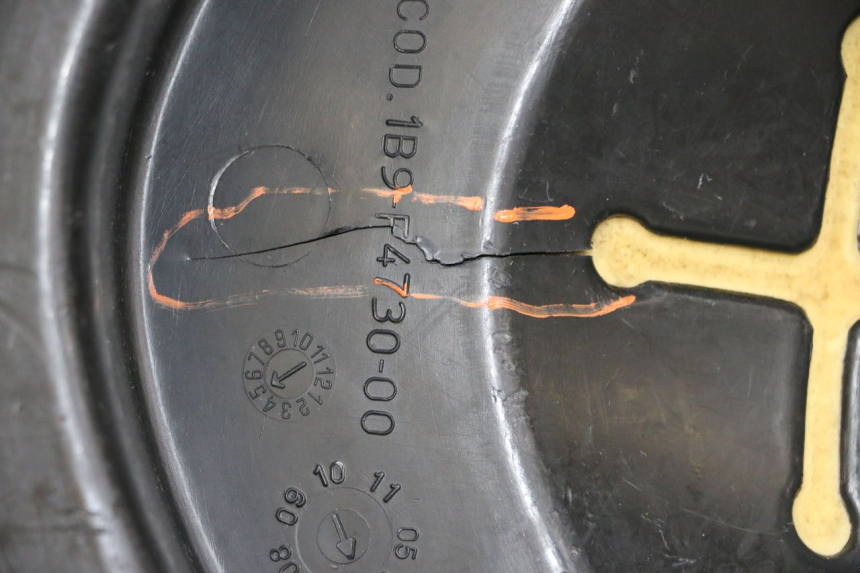 photo de ASIENTO YAMAHA XMAX X-MAX 125 (2006 - 2009) - Primer plano técnico