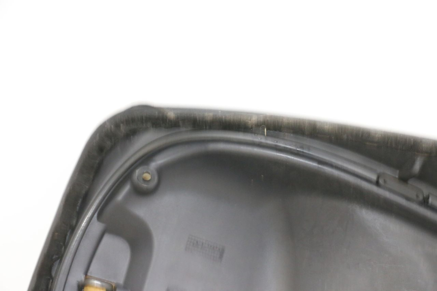 photo de ASIENTO PIAGGIO X8 125 (2004 - 2007) - Inspección visual detallada