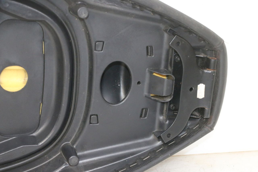 photo de ASIENTO PIAGGIO XEVO - X EVO 125 (2007 - 2016) - Vista general del producto