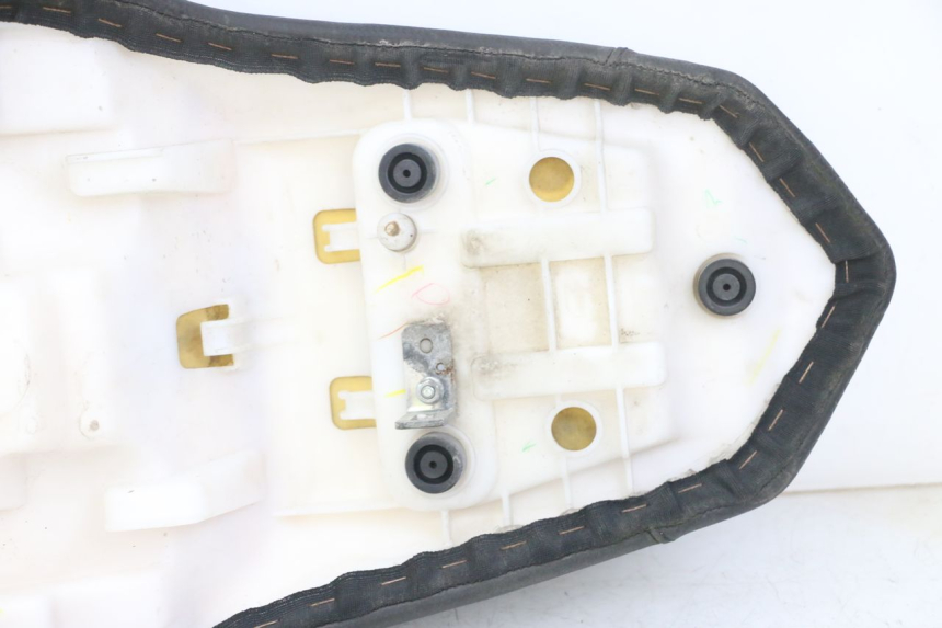 photo de ASIENTO YAMAHA XJ6 ABS 600 (2008 - 2016)