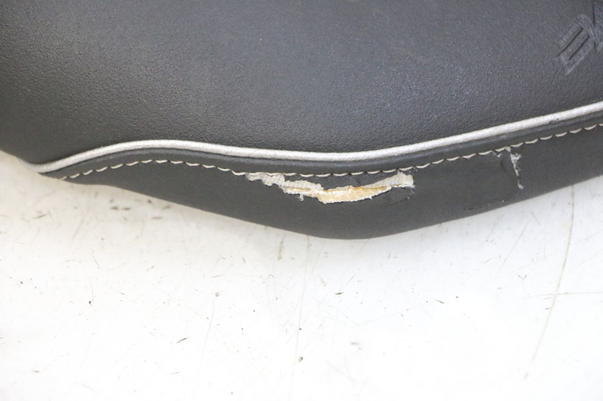 photo de ASIENTO YAMAHA XJ6 ABS 600 (2008 - 2016)