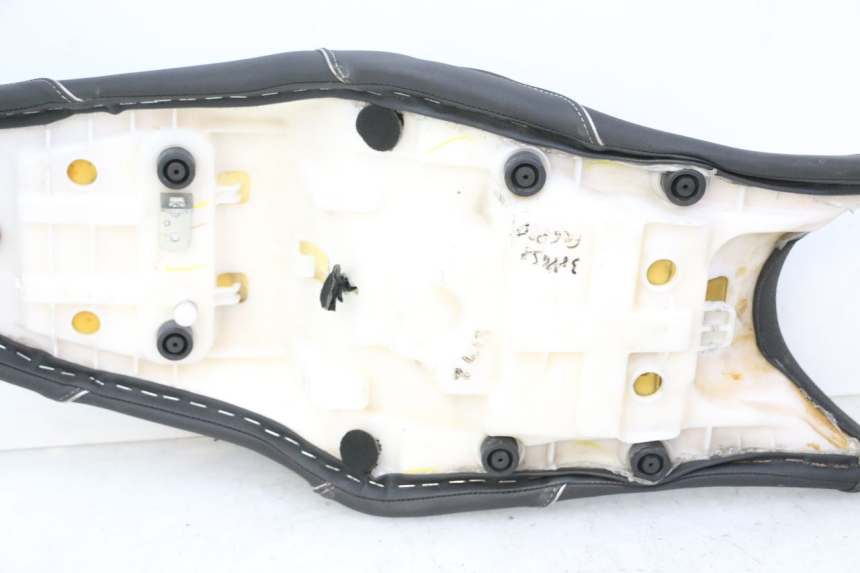 photo de ASIENTO YAMAHA XJ6 ABS 600 (2008 - 2016)