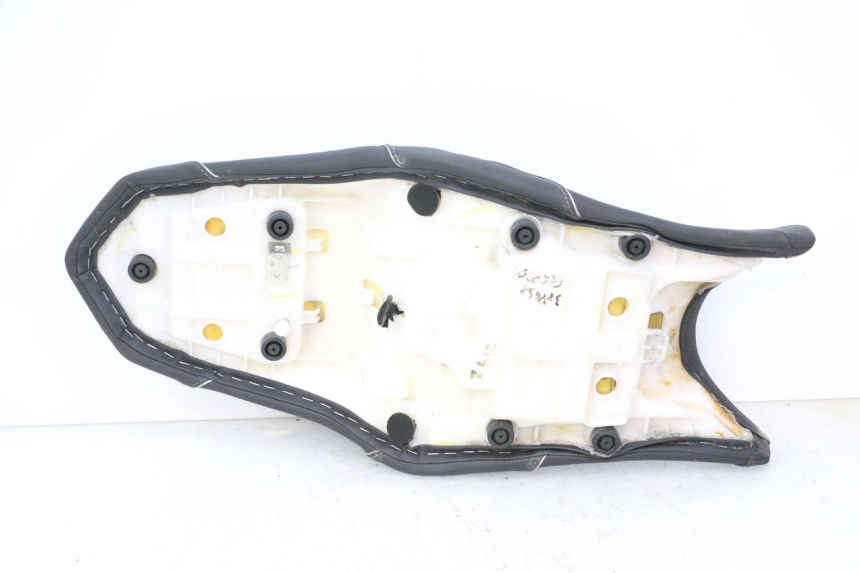 photo de ASIENTO YAMAHA XJ6 ABS 600 (2008 - 2016)