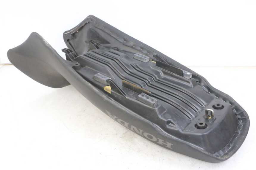 photo de ASIENTO HONDA XLV VARADERO 125 (2000 - 2006)