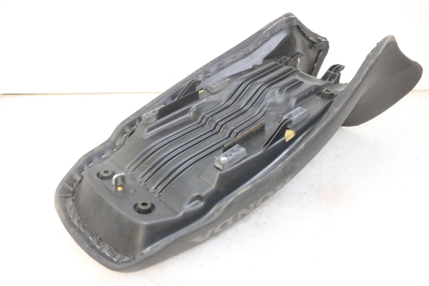 photo de ASIENTO HONDA XLV VARADERO 125 (2000 - 2006)