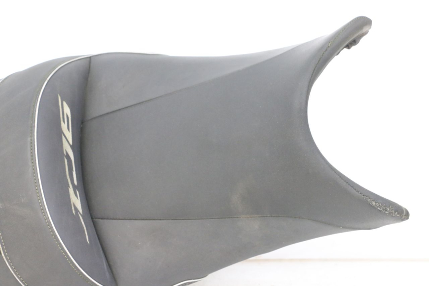 photo de ASIENTO YAMAHA XJ6 ABS 600 (2008 - 2016)