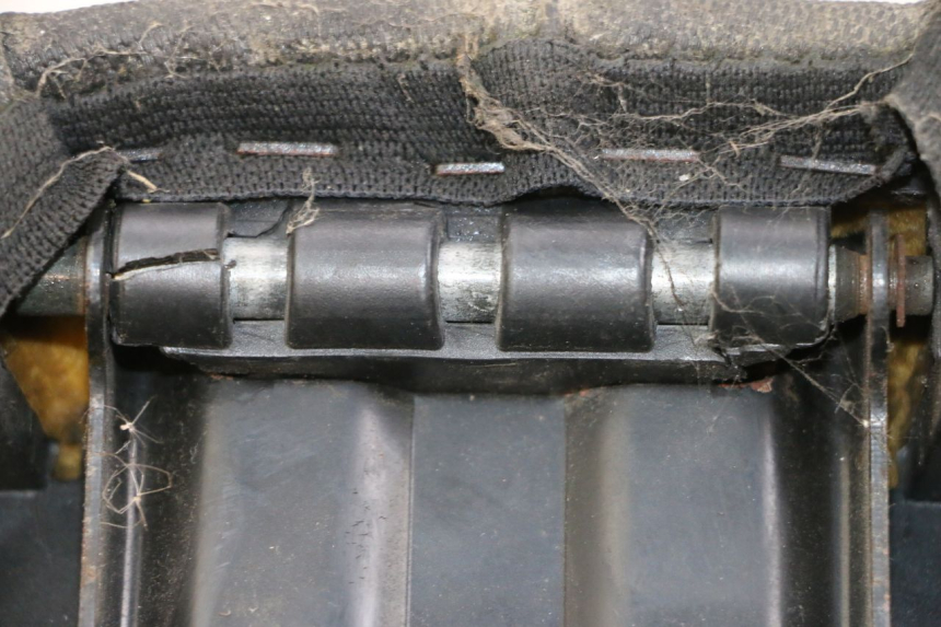 photo de ASIENTO PIAGGIO ZIP 2T 50 (2009 - 2019) - Detalle de la pieza