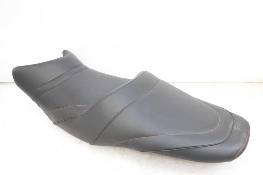 photo de ASIENTO KAWASAKI ZR 7 750 (1999 - 2001) - Características distintivas