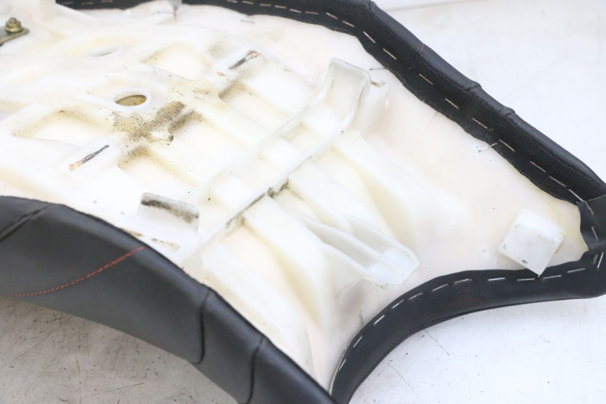 photo de ASIENTO KAWASAKI ZR 7 750 (1999 - 2001) - Otra perspectiva